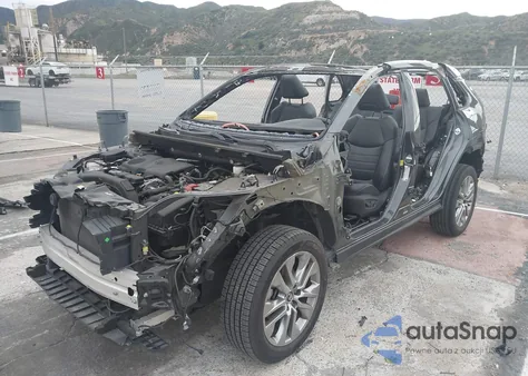 2021 Toyota Rav4 Xle Premium from USA, damaged, VIN 2T3C1RFV5MC105914